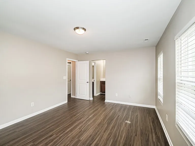 818 Rook Rd — Photo 9