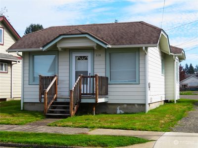 110 S 2nd Street, Elma, WA, 98541