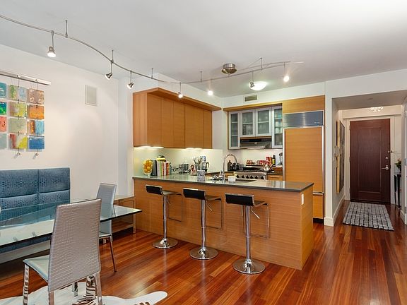 2nd image of 30 West St APT 9C