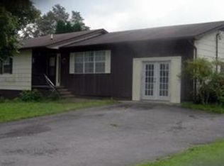 7610 E Emory Rd, Corryton, TN 37721