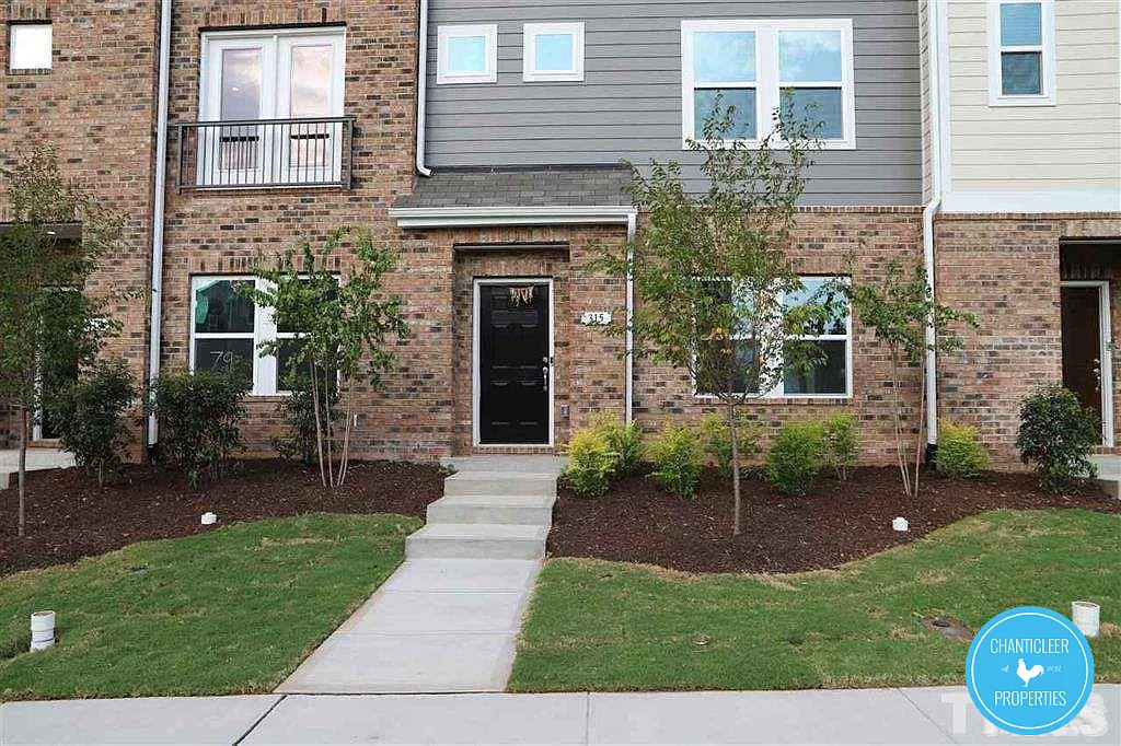 Building Photo - 315 King Closer Dr #1