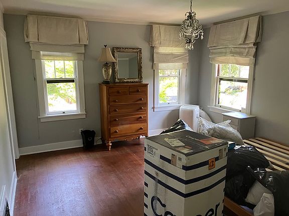 5th image of 220 Oconnor St