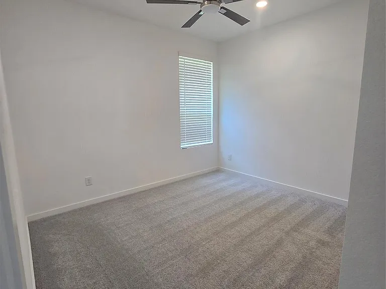 13071 Pine Trace St — Photo 17