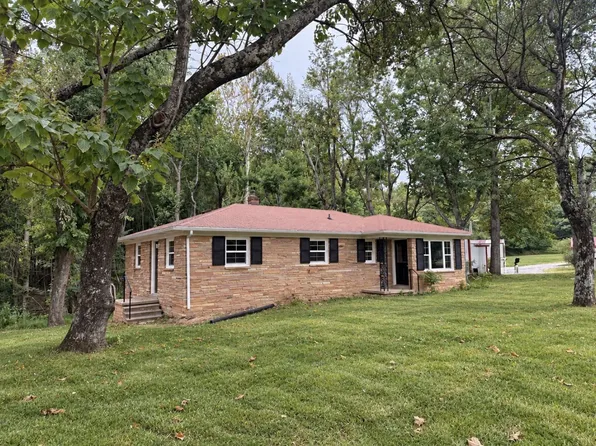 1351 Siloam Church Rd, Westmoreland, TN 37186