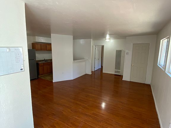 3rd image of 3671 Spruce Ave #8