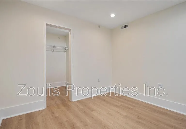 631 S Broadway #1-302 — Photo 9