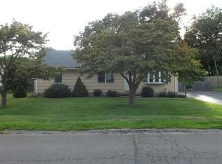 3839 Madison Ave, Bridgeport, CT 06606