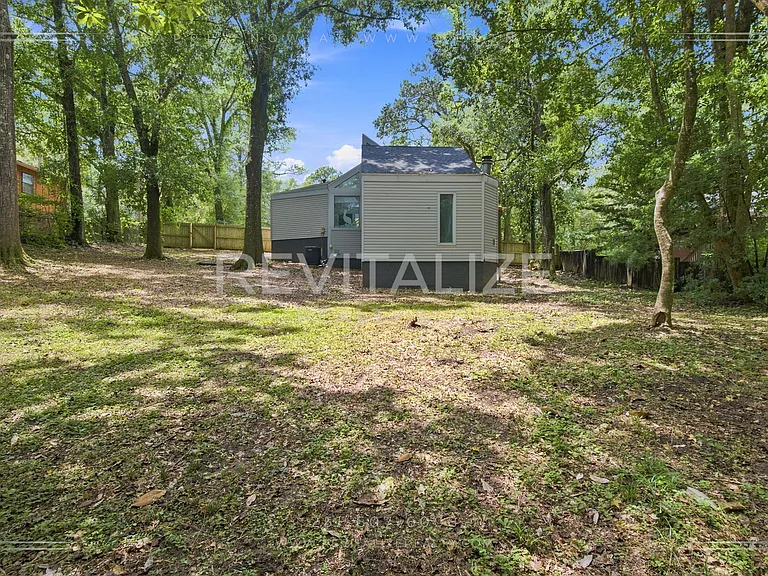2739 Knollwood Dr — Photo 38