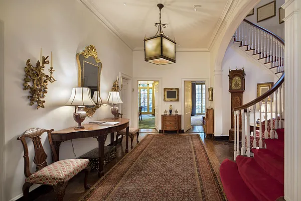 Sold by Brown Harris Stevens | media 19