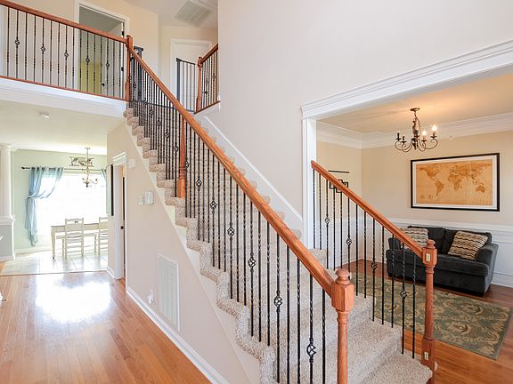 4th image of 1706 Cabana Dr
