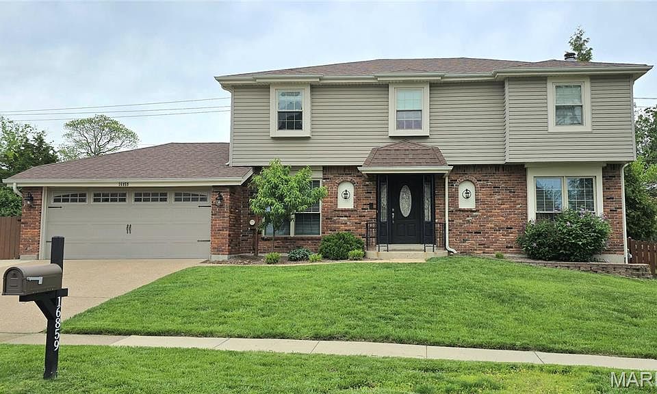 1st image of 16859 Paradise Peak Cir