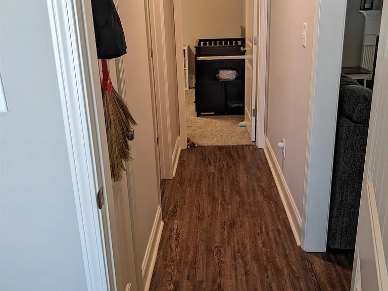 312 Gibson Cir — Photo 8