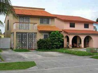 238 SW 98th Pl, Miami, FL 33174