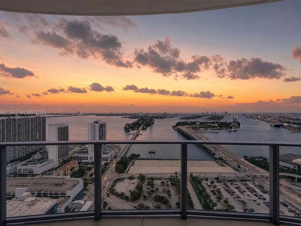 1400 Biscayne Blvd #3705