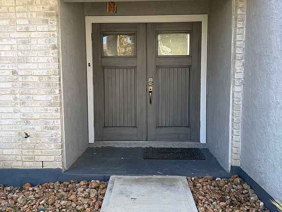 3rd image of 1323 Klondike St