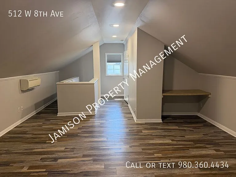 512 W 8th Ave — Photo 14