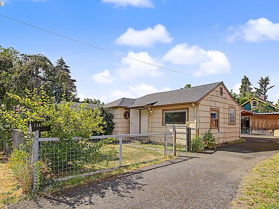4th image of 7441 SE Rural St