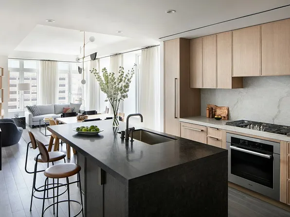 543 W 122nd St #5H, New York, NY 10027