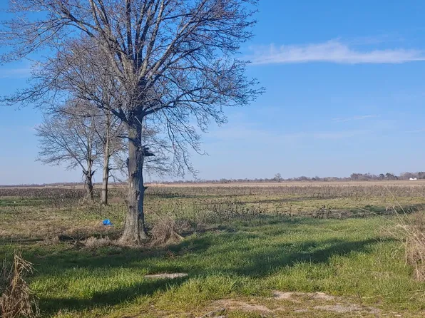 Smith Loop, Mc Gehee, AR 71654