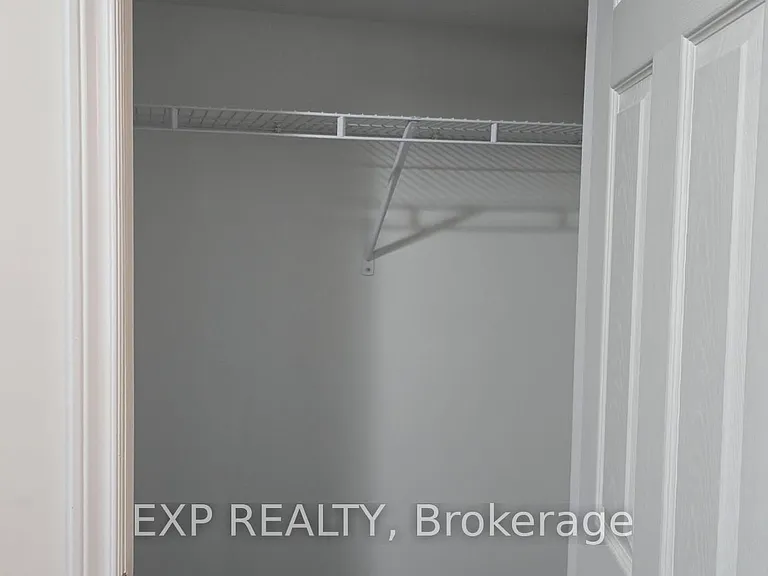20 Rivoli Dr — Photo 10