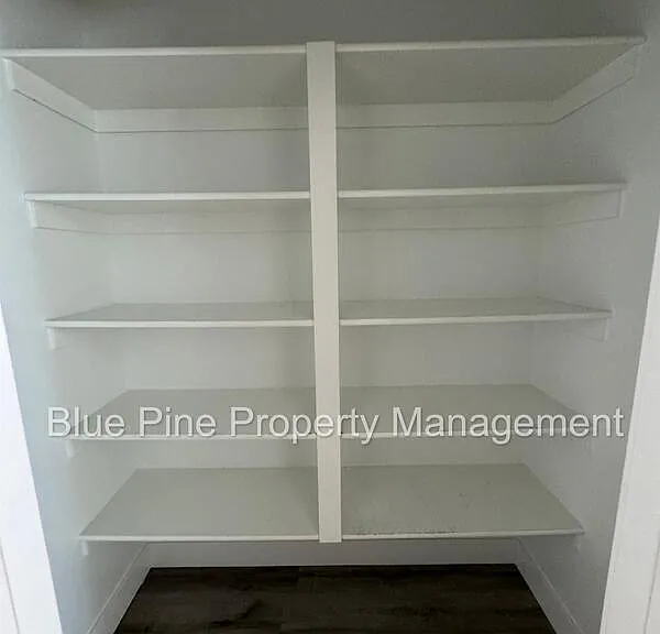 2824 E Brooklyn St — Photo 11