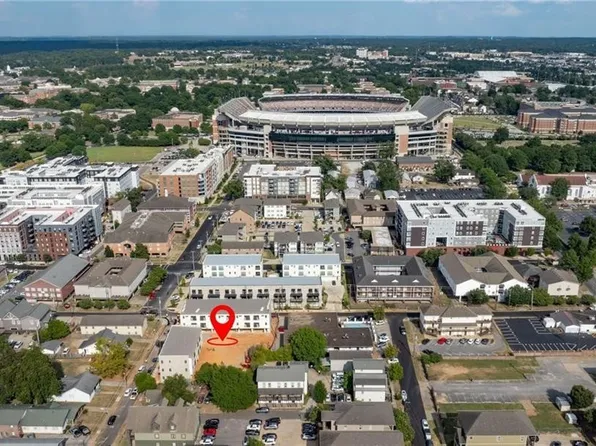 1407 8th St, Tuscaloosa, AL 35401