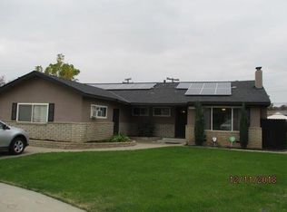 4433 E Garland Ave, Fresno, CA 93726