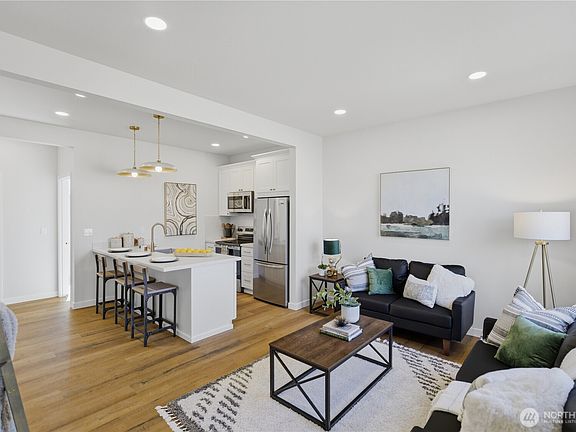 3rd image of 5128 N 39 Street #C