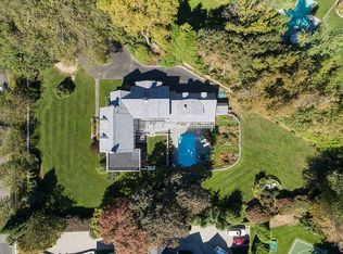 46 Old Hill Rd, Westport, CT 06880