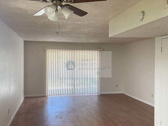 5th image of 530 E Yorkshire Dr #4