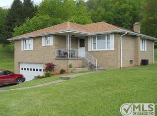 144 Tracey Ln, Moundsville, WV 26041