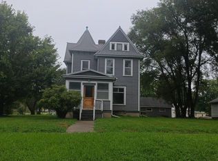 208 W Skillet Ave, Dayton, IA 50530