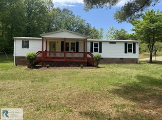 1309 N Main St, Gretna, VA 24557