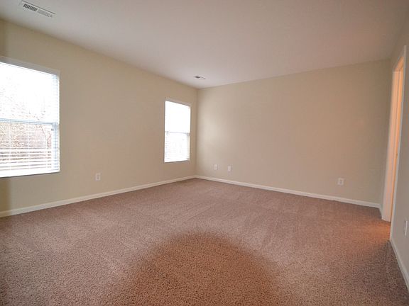 5th image of 1625 Brookgreen Ave