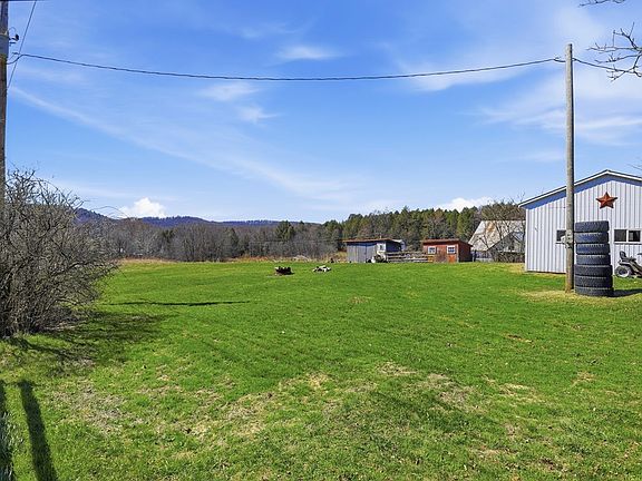 5th image of 509 Amish Dr