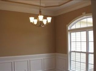 457 Carrington Dr, Boiling Springs, SC 29316