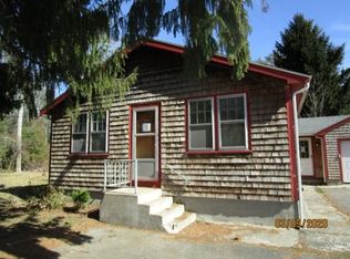 487 Wareham St, Middleboro, MA 02346