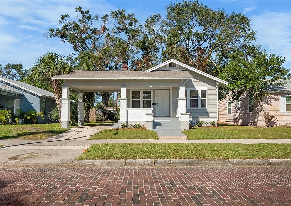 1st image of 827 19TH AVENUE S