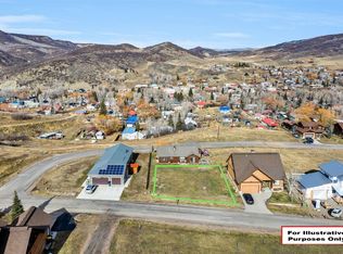 104 Oak Ridge Cir, Oak Creek, CO 80467