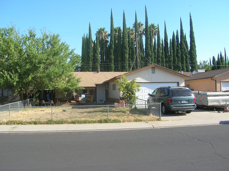 1st image of 635 Diane Dr