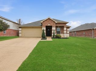 1441 Erin Dr, Burleson, TX 76028