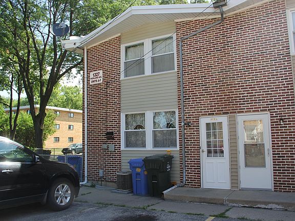 3rd image of 1353 Highland Dr APT A