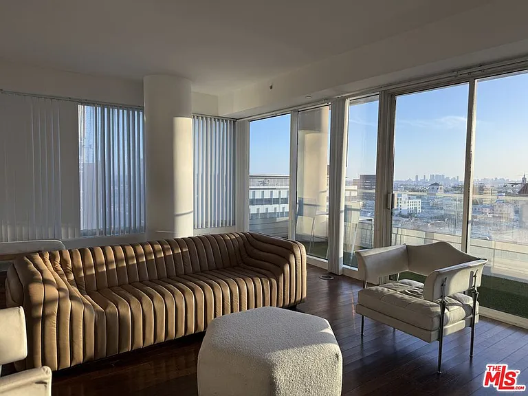 6250 Hollywood Blvd #12H — Photo 5