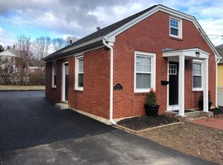 101 Maple Ave, Barrington, RI 02806