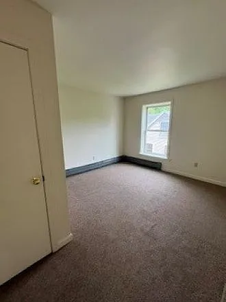 101 Fairfield St #3 — Photo 4