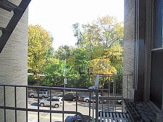 Rented by Immac Realty | media 23