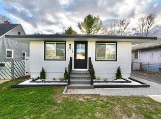 1406 Ridgeway Ave, Round Lake Beach, IL 60073