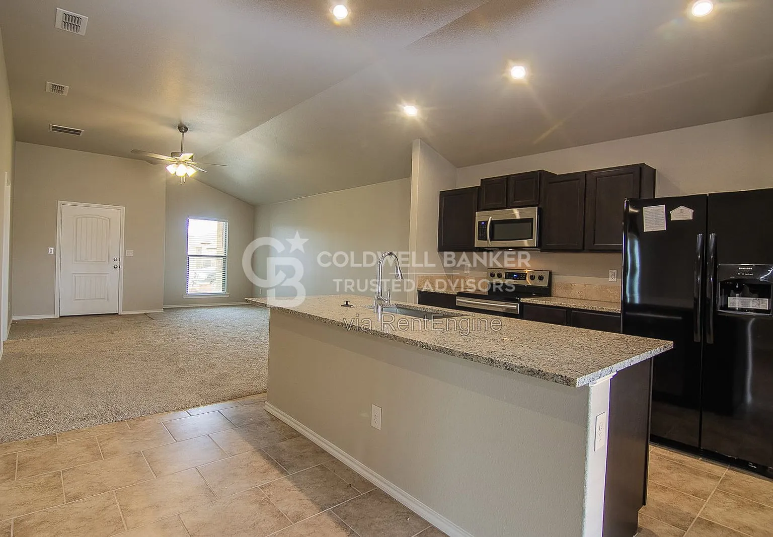 3 bed, 2.0 bath, 1503 sqft, $1,625 — Photo 4