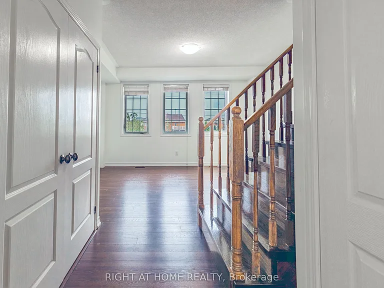 11 Telegraph St #UPPER — Photo 14