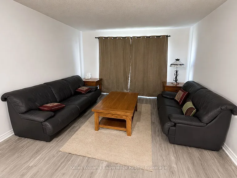 16 Nicole Marie Ave #B — Photo 2